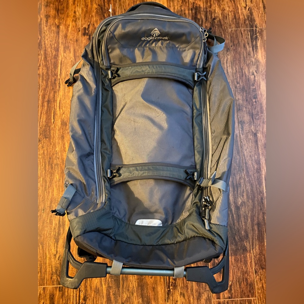 Eagle Creek men’s travel bag